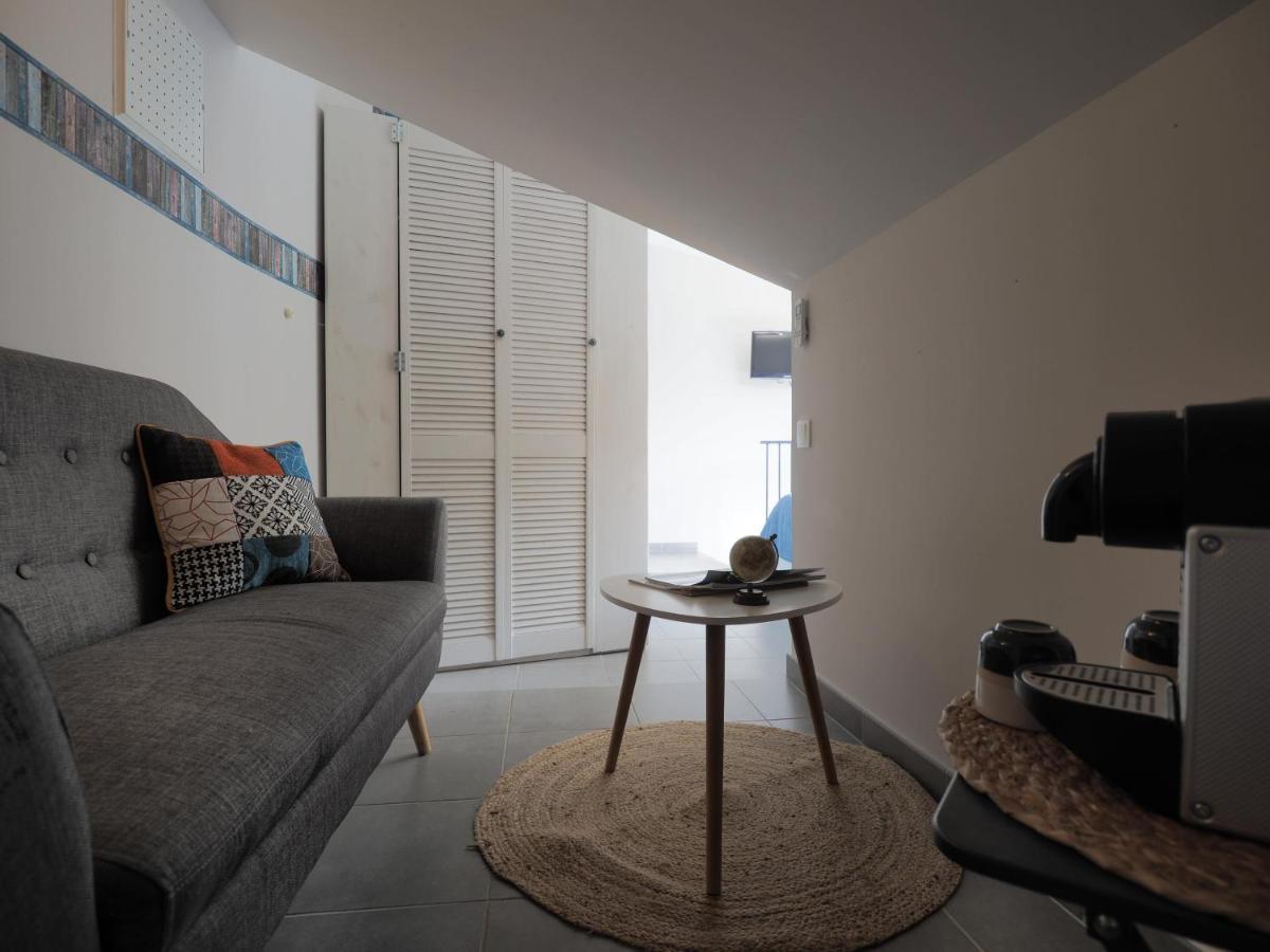 L'Evidence Bed & Breakfast Prades  Bagian luar foto